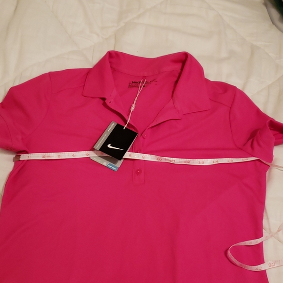Nike Golf Shirt - Picture 5 of 6